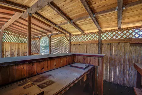 17812 Peterson Ln, Redding, CA 96003 photo 20