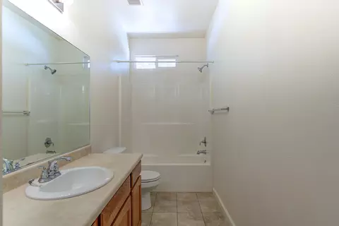 17812 Peterson Ln, Redding, CA 96003 photo 10