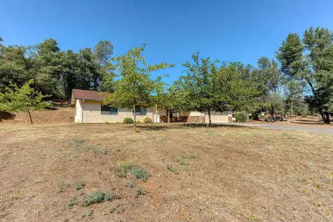 10626 Old Oregon Trl, Redding, CA 96003 photo 20