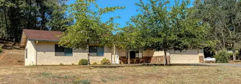 10626 Old Oregon Trl, Redding, CA 96003 photo 1