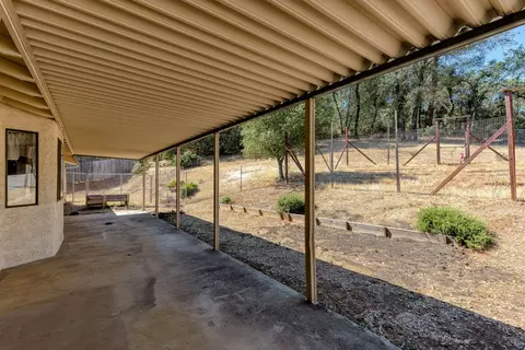 10626 Old Oregon Trl, Redding, CA 96003 photo 26