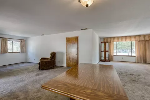 10626 Old Oregon Trl, Redding, CA 96003 photo 6
