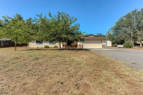 10626 Old Oregon Trl, Redding, CA 96003 photo 25