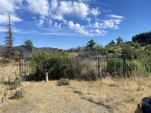 10170 Tilton Mine Rd, Redding, CA 96001 photo 2
