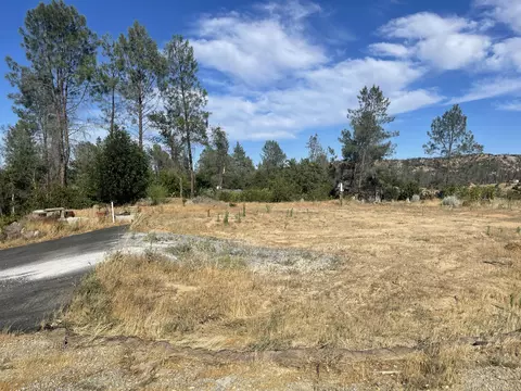 10170 Tilton Mine Rd, Redding, CA 96001 photo 6