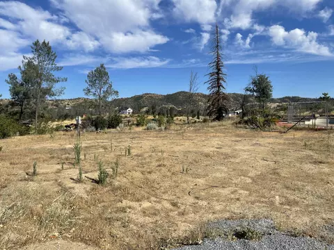 10170 Tilton Mine Rd, Redding, CA 96001 photo 11