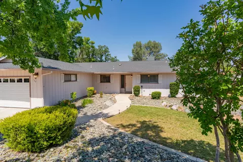 740 Oleta Dr, Redding, CA 96003 photo 9