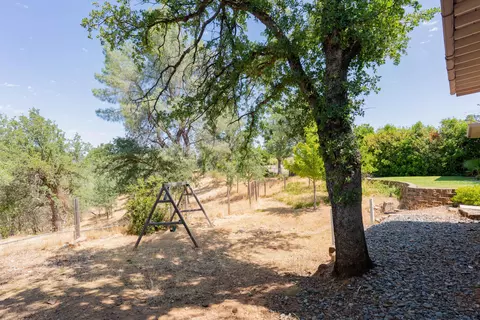740 Oleta Dr, Redding, CA 96003 photo 62