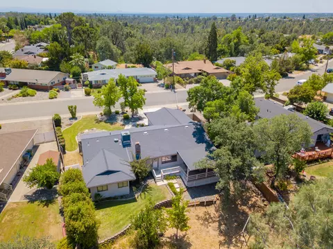 740 Oleta Dr, Redding, CA 96003 photo 12