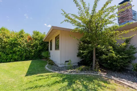 740 Oleta Dr, Redding, CA 96003 photo 60