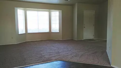 1713 Whistling Dr, Redding, CA 96003 photo 4