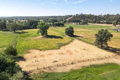 19451 Spring Gulch Rd, Anderson, CA 96007 photo 4