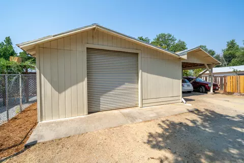 685 Mary St, Redding, CA 96001 photo 58