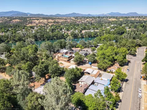 685 Mary St, Redding, CA 96001 photo 65
