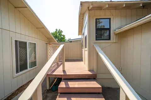 685 Mary St, Redding, CA 96001 photo 51
