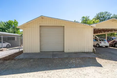 685 Mary St, Redding, CA 96001 photo 18