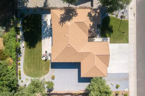 2686 Calgary Pl, Redding, CA 96001 photo 24