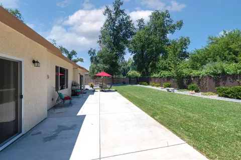 2686 Calgary Pl, Redding, CA 96001 photo 9