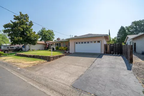 2845 Regal Ave, Redding, CA 96002 photo 4