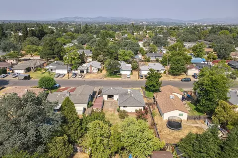 2845 Regal Ave, Redding, CA 96002 photo 50