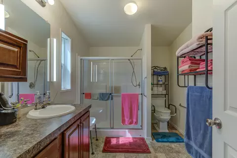 12018 Oak Leaf Ln, Redding, CA 96003 photo 22
