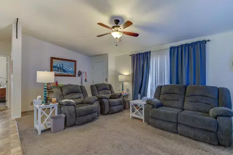 12018 Oak Leaf Ln, Redding, CA 96003 photo 5
