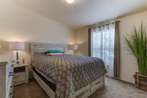12018 Oak Leaf Ln, Redding, CA 96003 photo 13