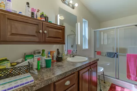 12018 Oak Leaf Ln, Redding, CA 96003 photo 21