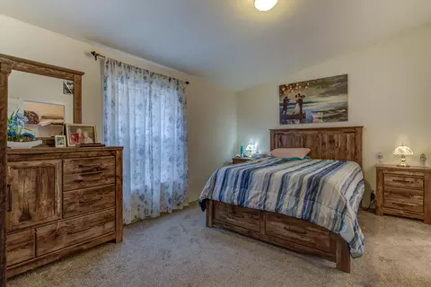 12018 Oak Leaf Ln, Redding, CA 96003 photo 18