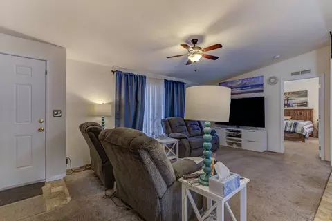 12018 Oak Leaf Ln, Redding, CA 96003 photo 3