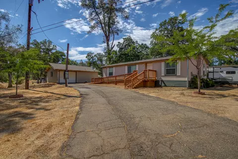 12018 Oak Leaf Ln, Redding, CA 96003 photo 25