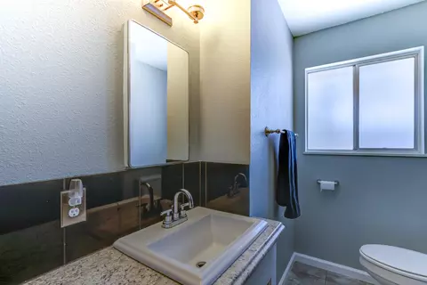 968 Camino Ct, Redding, CA 96002 photo 21