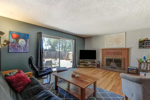 968 Camino Ct, Redding, CA 96002 photo 9