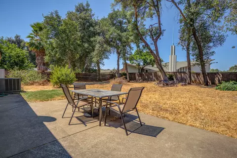 968 Camino Ct, Redding, CA 96002 photo 22