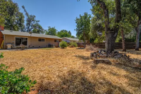 968 Camino Ct, Redding, CA 96002 photo 23