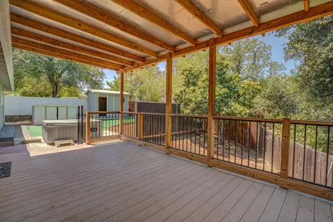 4650 Lookout Ct, Redding, CA 96001 photo 9