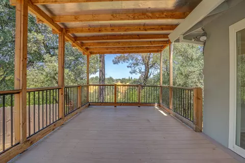4650 Lookout Ct, Redding, CA 96001 photo 12