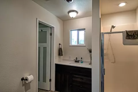 3063 Henderson Rd, Redding, CA 96002 photo 16