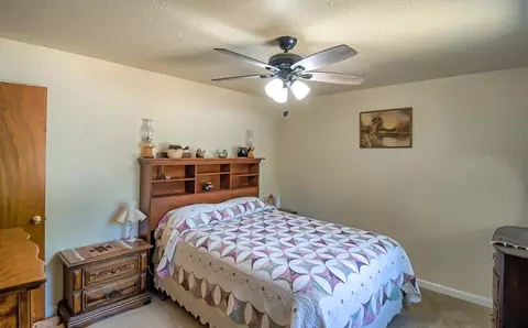 3063 Henderson Rd, Redding, CA 96002 photo 8