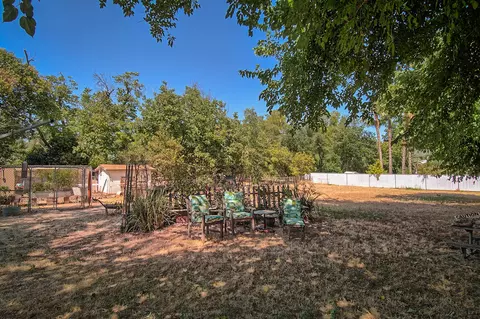 3063 Henderson Rd, Redding, CA 96002 photo 22