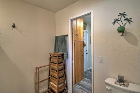 3063 Henderson Rd, Redding, CA 96002 photo 15