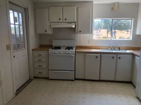 14339 Redtail Dr, Red Bluff, CA 96080 photo 7