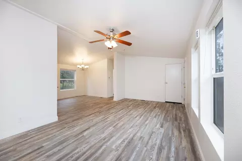 4944 Lujo Dr, Anderson, CA 96007 photo 4
