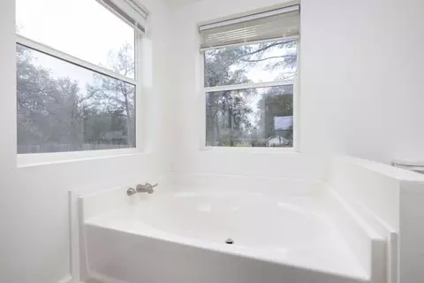 4944 Lujo Dr, Anderson, CA 96007 photo 9