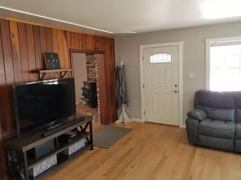 5658 Pleasant View Dr, Anderson, CA 96007 photo 9