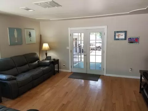 5658 Pleasant View Dr, Anderson, CA 96007 photo 11