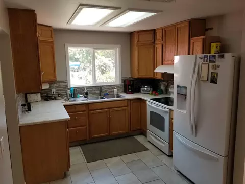5658 Pleasant View Dr, Anderson, CA 96007 photo 7
