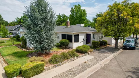 846 Florence St, Redding, CA 96001 photo 27