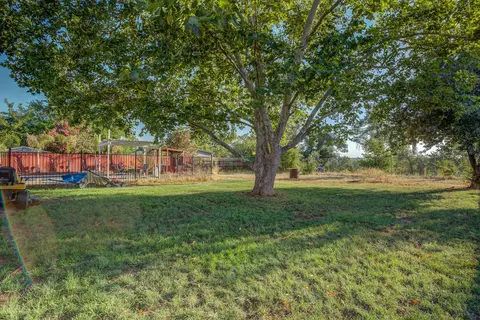7020 Tucker Ln, Redding, CA 96002 photo 37