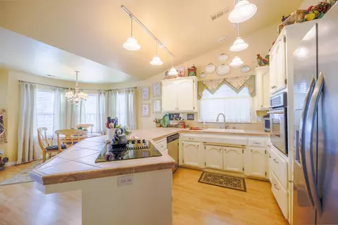 371 Vintage Path, Redding, CA 96003 photo 8